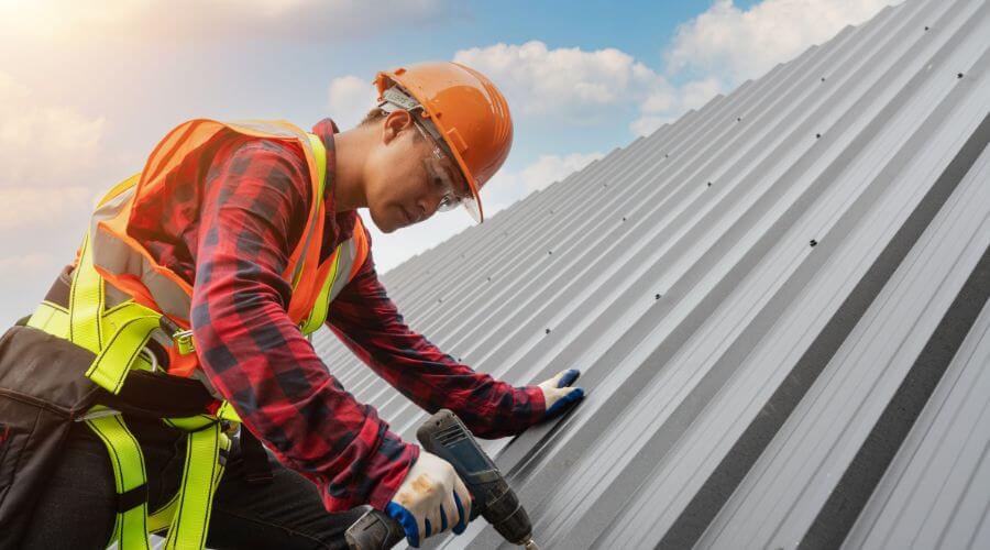 Professional residential roofers in Natick, MA